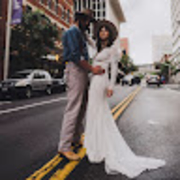 Meet your Posher, Aleczondra - Picture 1 of 1